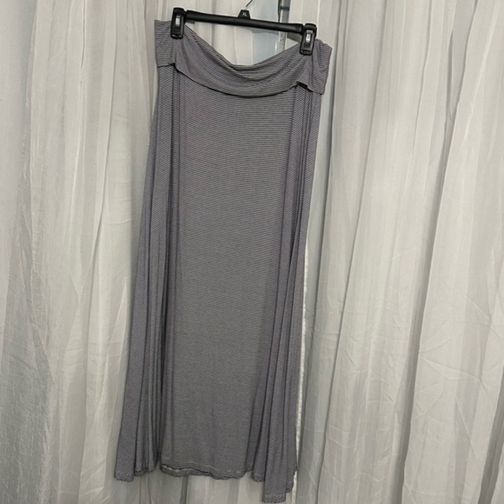 GAP Gray Pleated Maxi Skirt for Casual Wear